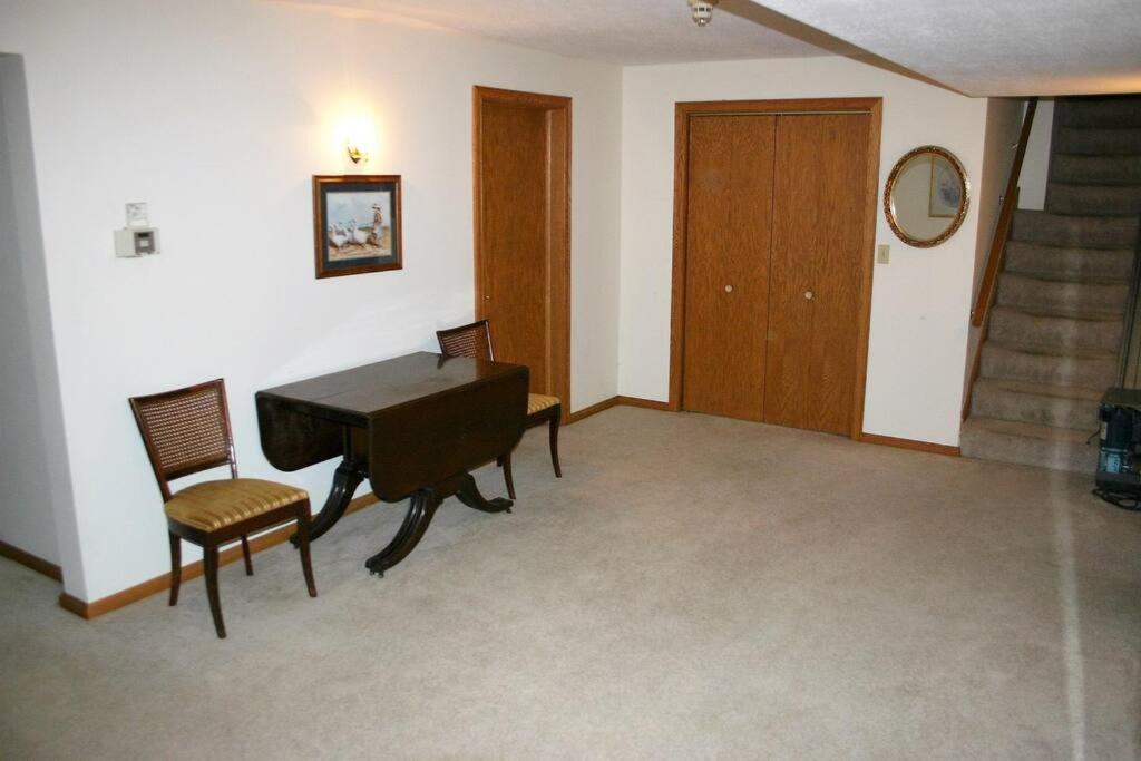 Private Guest Suite On The Portage Lakes Akron Εξωτερικό φωτογραφία