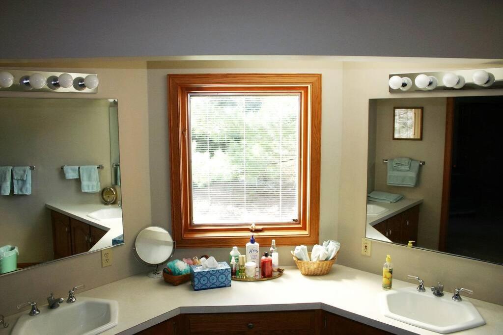 Private Guest Suite On The Portage Lakes Akron Εξωτερικό φωτογραφία