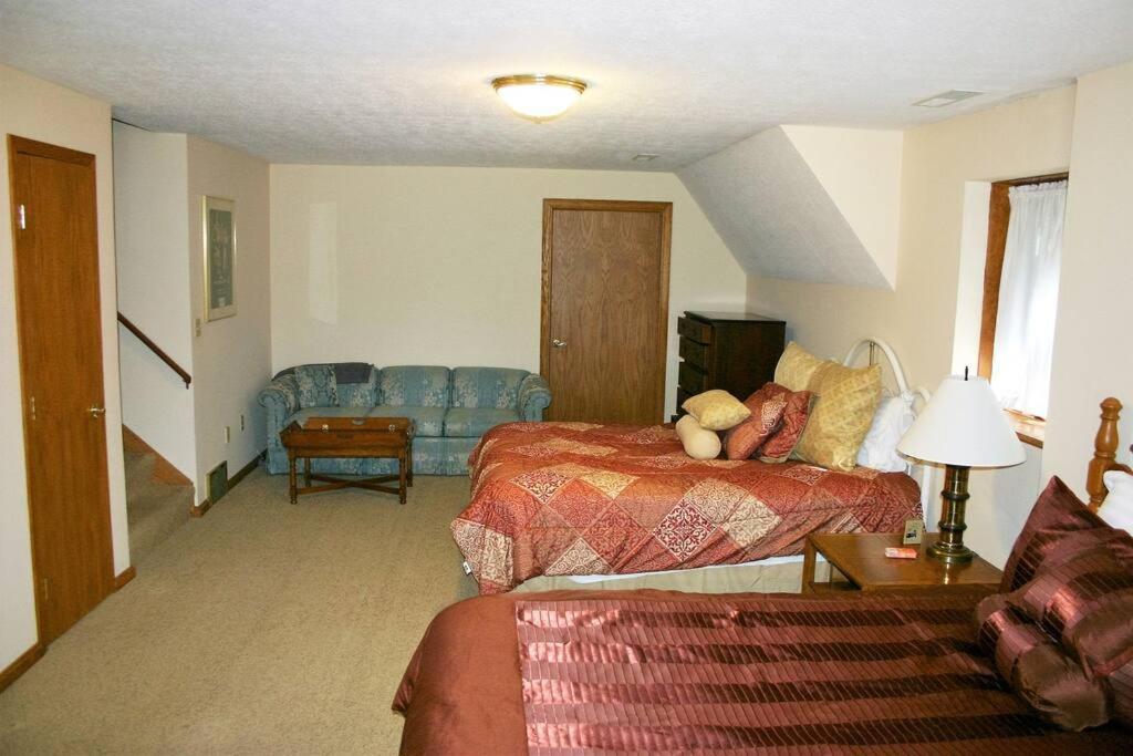 Private Guest Suite On The Portage Lakes Akron Εξωτερικό φωτογραφία